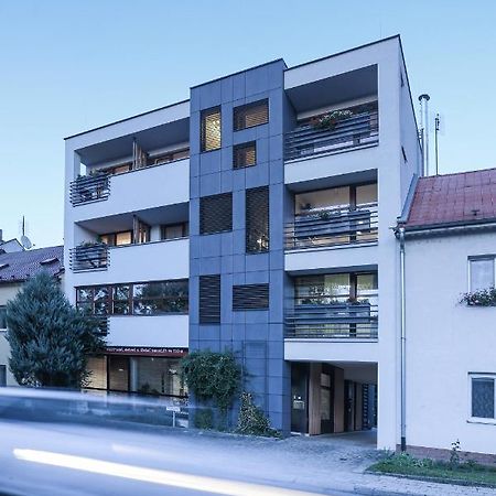 Par Pokoju Microhotel Zlín Esterno foto
