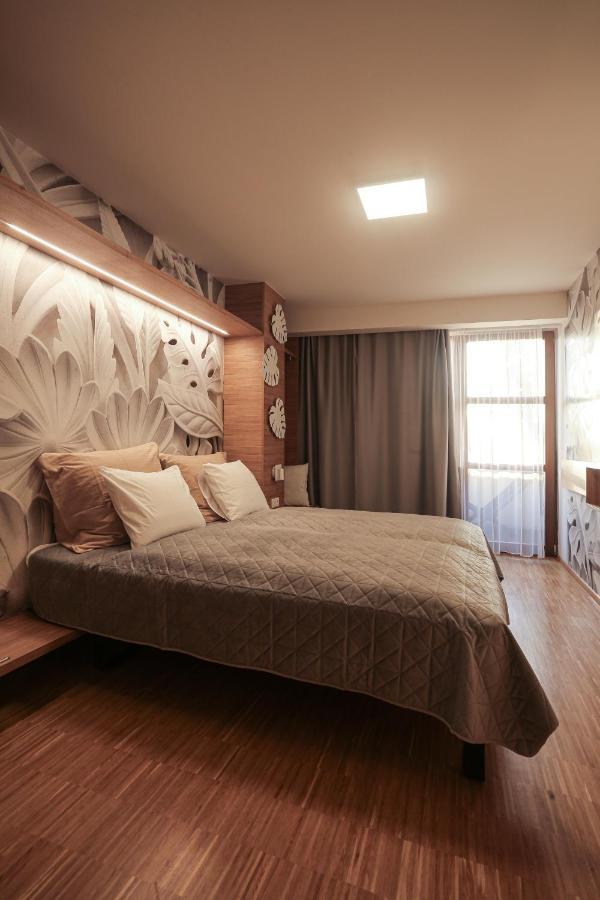 Par Pokoju Microhotel Zlín Esterno foto